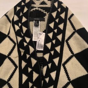 Forever 21 Geometric Print Sweater Vest